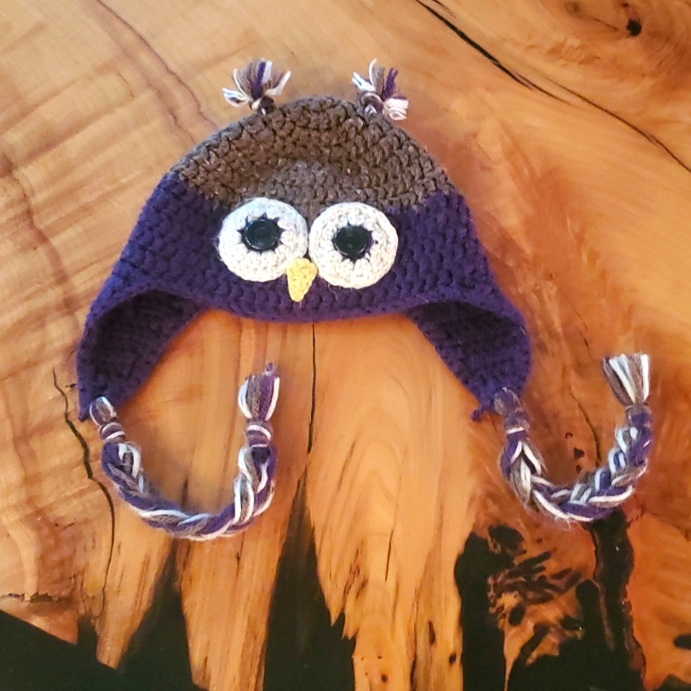 Hand crocheted owl toque